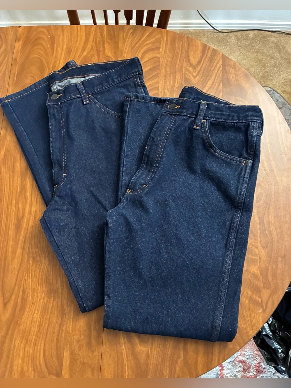 NWOT! Men's Rustlers Dark Blue Denim Jeans - Classic Straight Fit